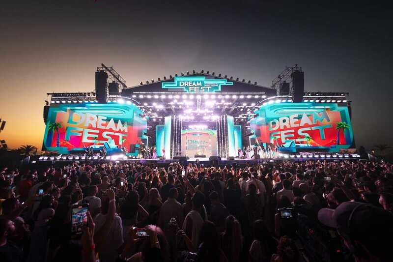 Азербайджанский Dream Fest 2025 заменил российских ведущих из-за массового возврата билетов