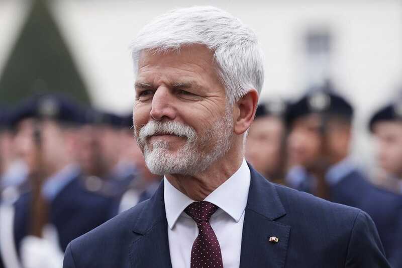 Президент Чехии Петр Павел утвердил закон, который уравнивает коммунизм с нацизмом