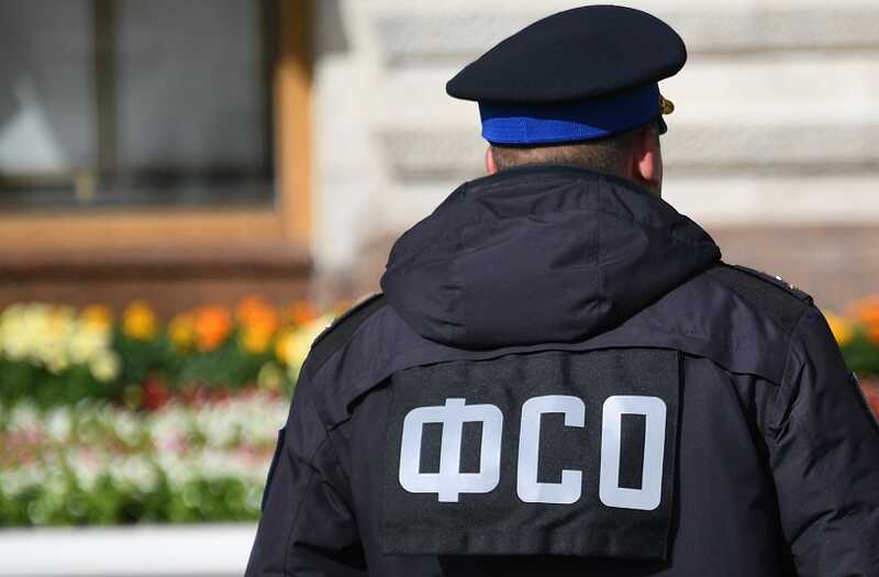 ФСО проверяет «левую» компанию за незаконное использование спецсвязи в военном городке