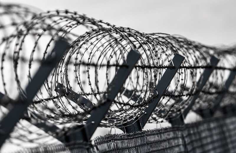 В российских тюрьмах осуждённых подвергают избиениям, чтобы принудить их участвовать в боевых действиях