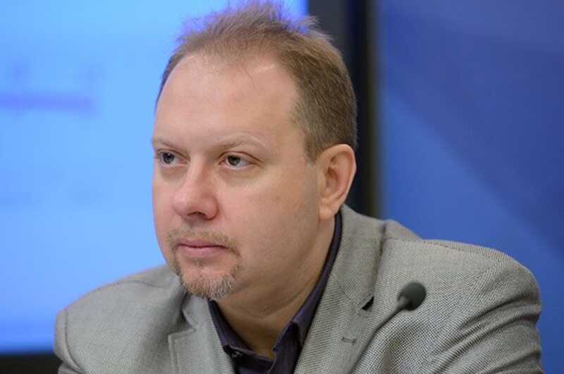 Депутат Олег Матвейчев настоял на том, чтобы ничего не искать на экстремистских сайтах