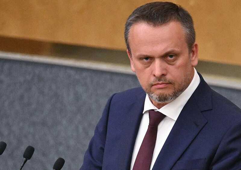 Как задержания в Новгороде могут отразиться на перспективах министра Андрея Никитина