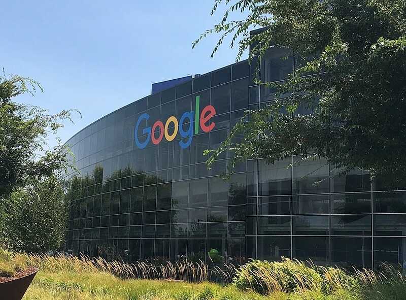 Камера Google запечатлела обнажённого жителя Аргентины: суд обязал компанию выплатить возмещение