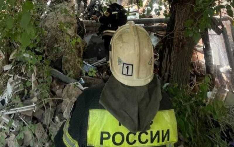 Жильцы Астрахани в течение трёх недель сообщали о затопленных подвалах перед обрушением дома