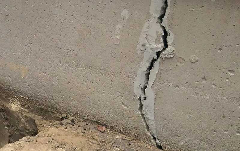 Дом, рухнувший в Астрахани, был признан аварийным