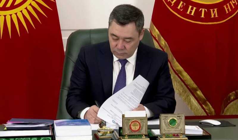 Президент Кыргызстана установил запрет на порнографию «для защиты нравственности»