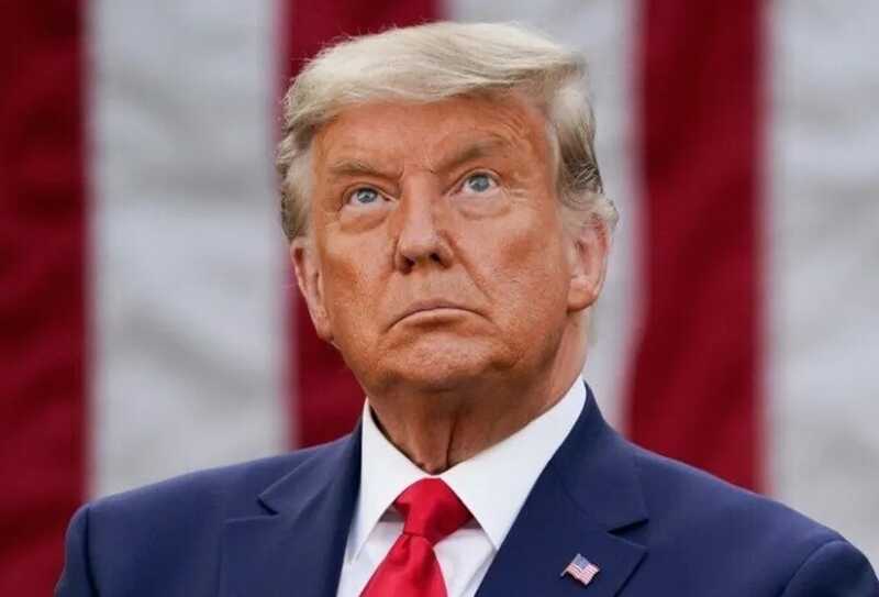 Трамп пообещал позволить украинцам оставаться в США до завершения войны