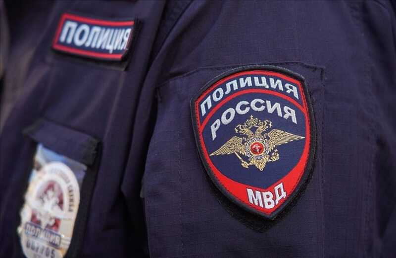 В Москве задержали женщину, пытавшуюся сбыть наркотики через сервис доставки