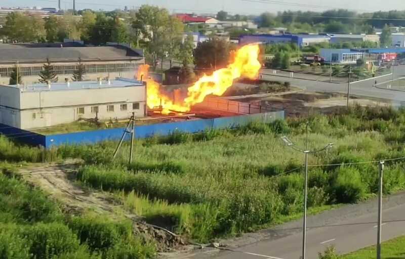 В Кургане загорелась станция распределения газа