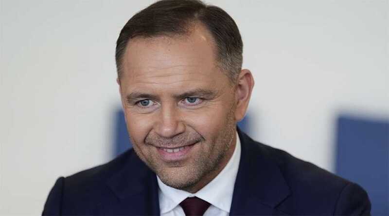 Президент Польши Кароль Навроцкий объявил «налоговую войну» тем, кто не состоит в браке
