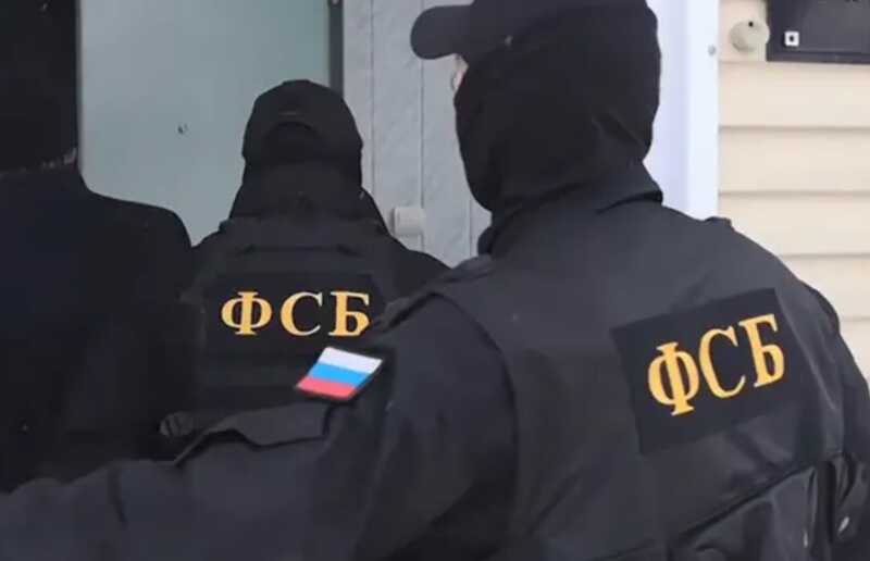 Правоохранительные органы явились с топором: у правозащитницы Елены Поповой провели обыск
