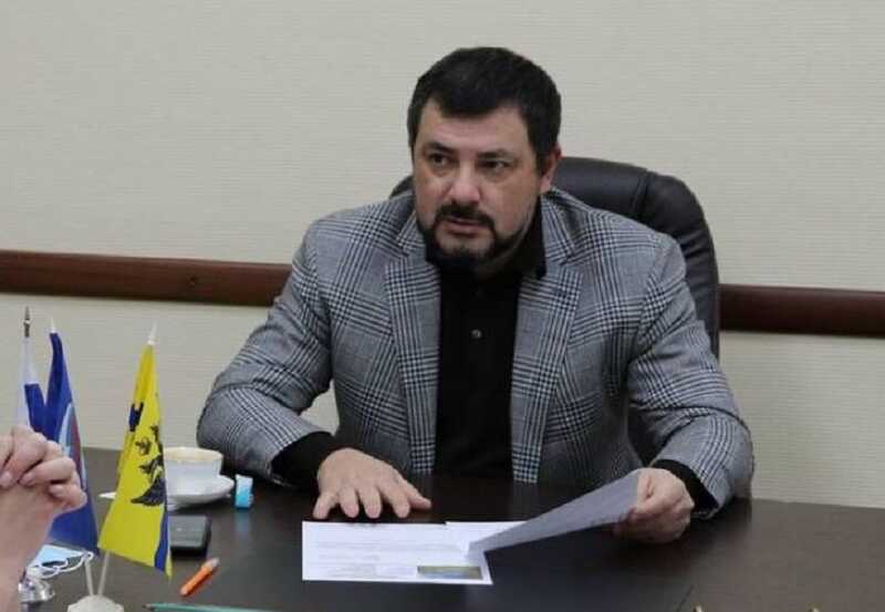 Заместителя председателя Оренбурга Артема Сафииуллина обвинили в хищении 30 миллионов рублей
