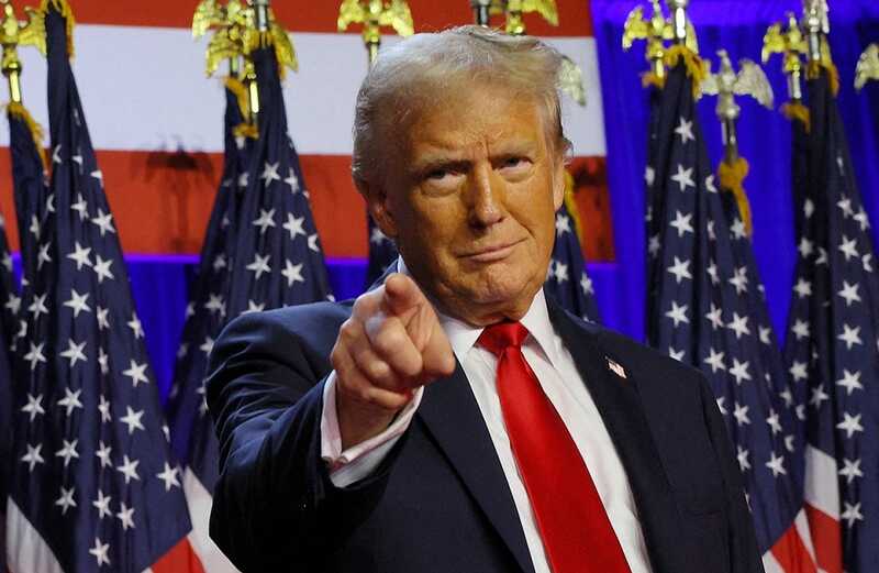 Президент США Трамп намерен провести личные переговоры с Путиным, - NYT