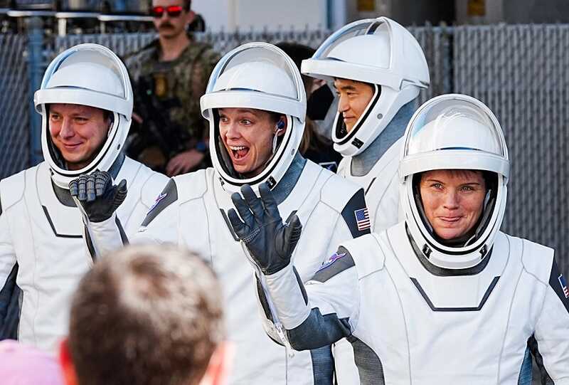  NASA Crew-10 :       