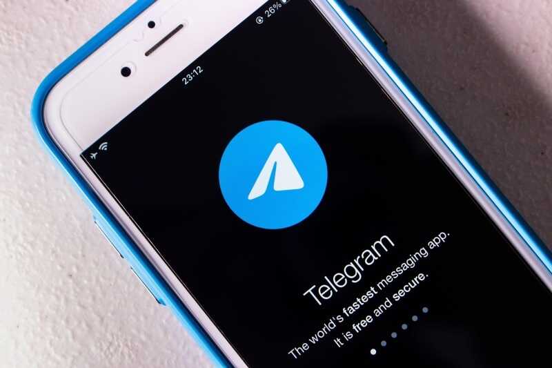 Telegram        iOS