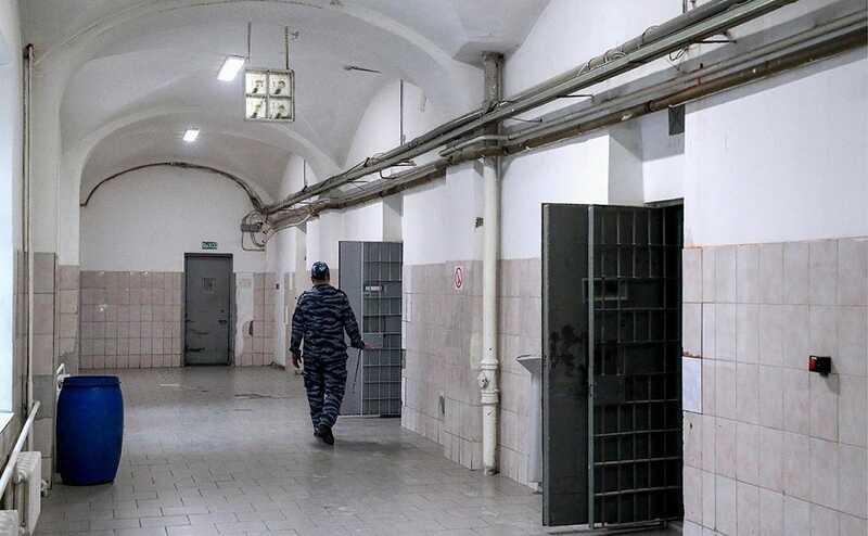Россия намерена значительно увеличить число следственных изоляторов