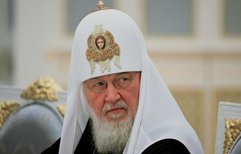 Патриарх Кирилл проигнорировал свои собственные наставления и начал использовать Apple Watch