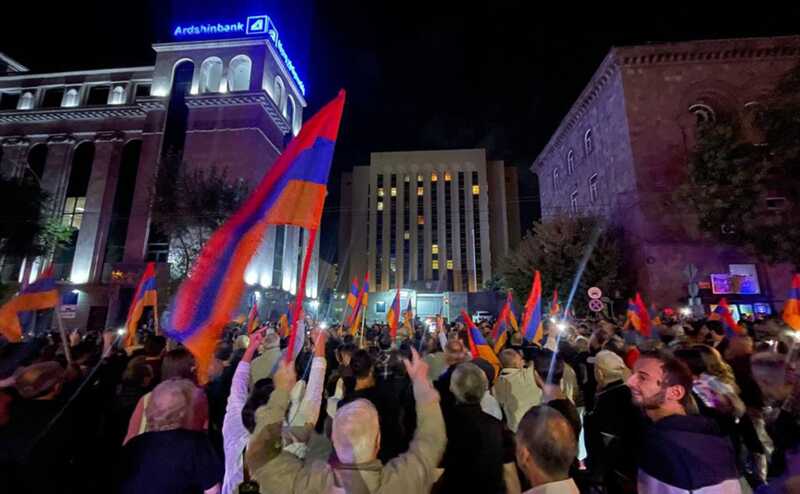 В Армении протестующие выразили недовольство присутствием российских военнослужащих