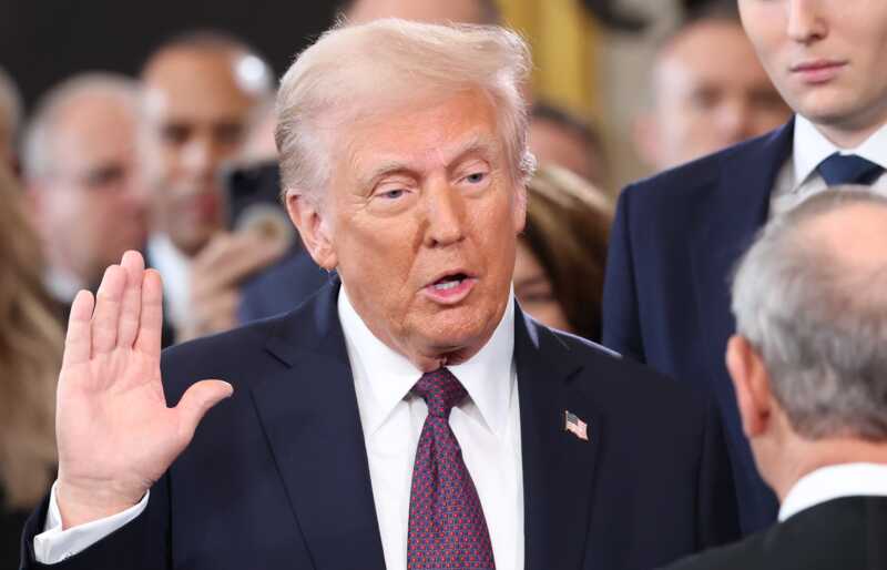 Трамп настоял на отзыве лицензий у телеканалов ABC и NBC