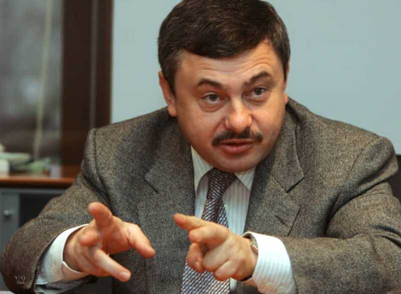 Скончался бывший губернатор Новгородской области Михаил Прусак
