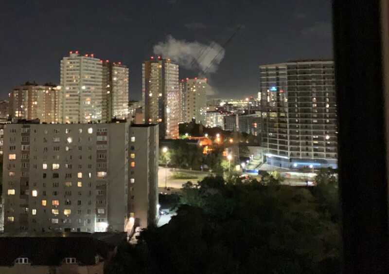 В Ростове-на-Дону произошли взрывы: начался пожар