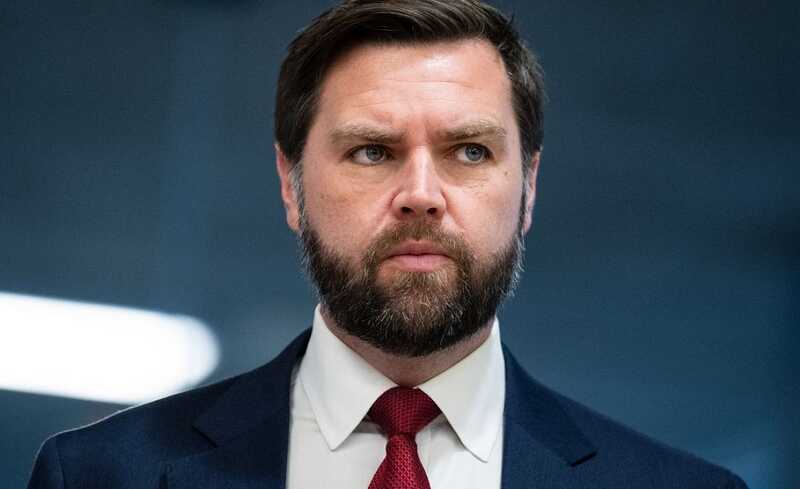 Вице-президент США Джей Ди Вэнс обвинил Байдена в «беспорядочном» финансировании Киева