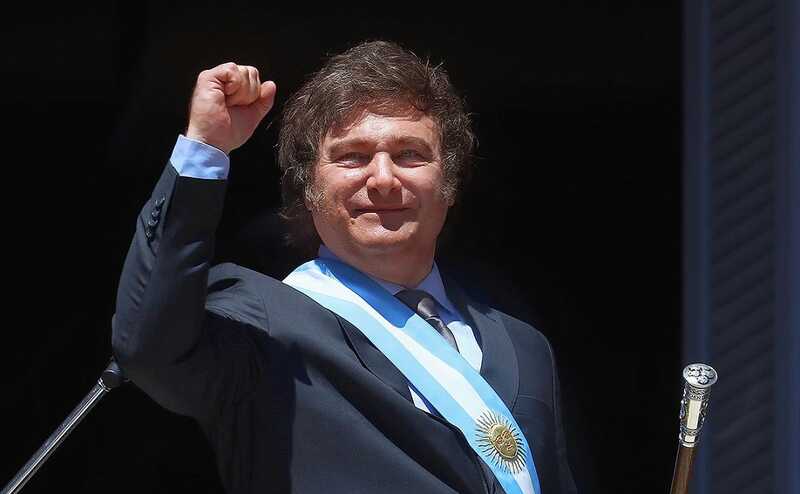 Партия Хавьера Милея выходит в лидеры перед парламентскими выборами в Аргентине