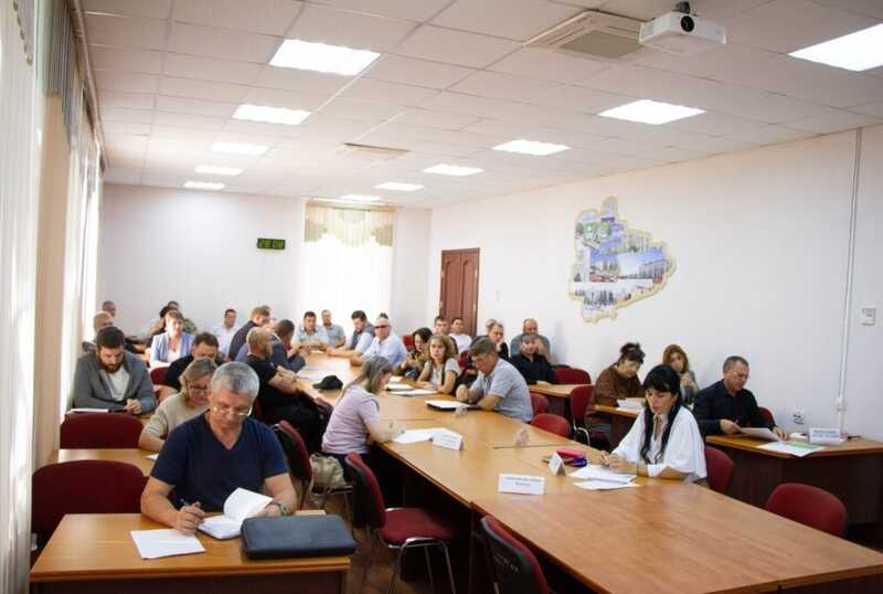 Администрация Кургана собирается передать проблемные дома управляющим компаниям перед началом отопительного сезона