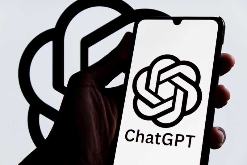      ,   ChatGPT