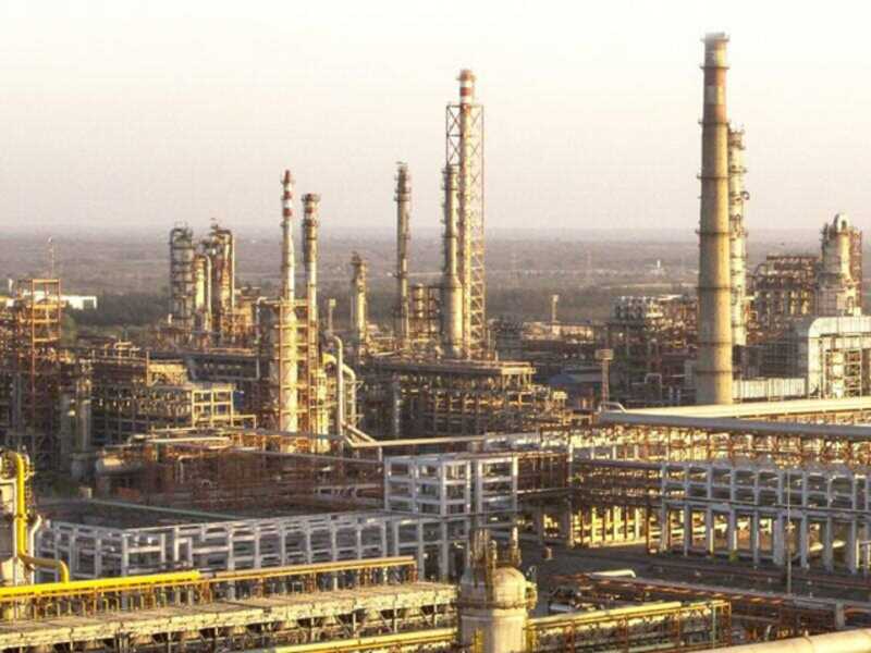 Саудовская Аравия и Ирак прекратили поставки нефти для индийского подразделения Роснефти