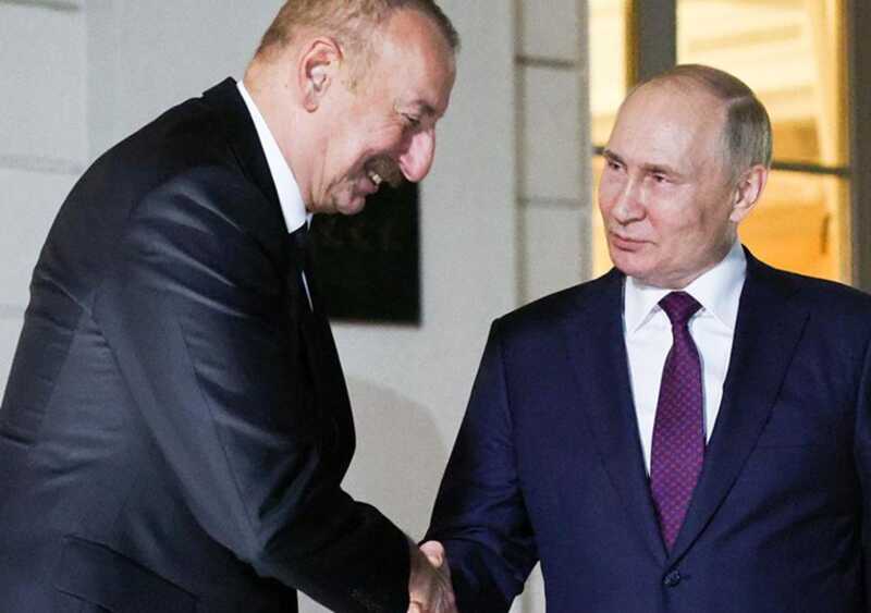 Путин в Пекине на ходу поприветствовал президента Азербайджана Алиева