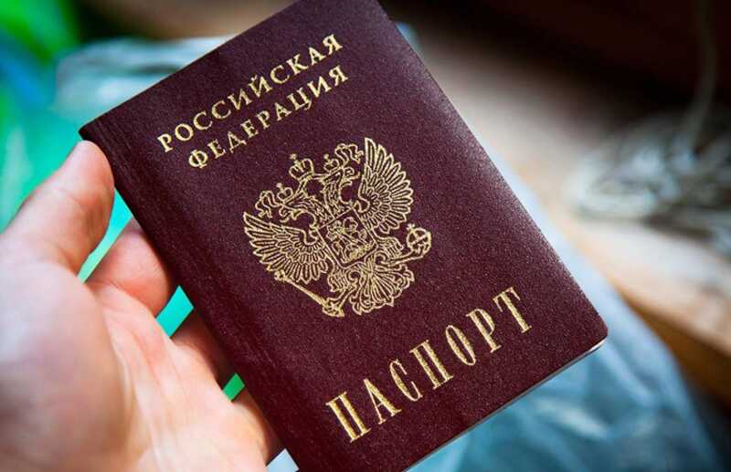 Американский гражданин Михаил Шуфутинский получил российское гражданство