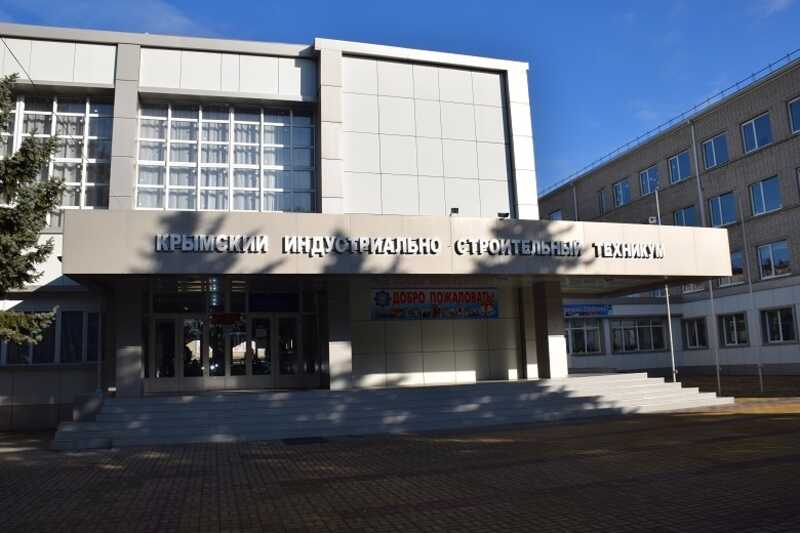 Крымский техникум начал проводить ежемесячные тренинги против абортов