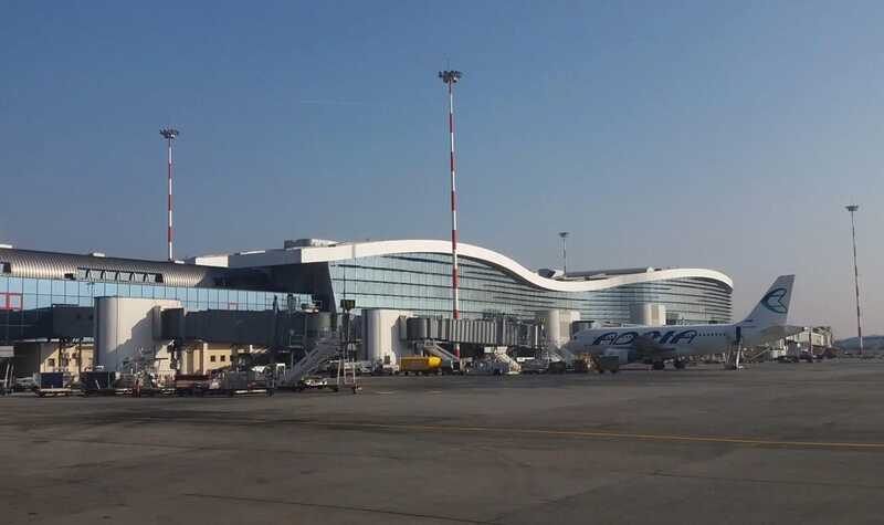 В Израиле несколько десятков пассажиров рейса из Тель-Авива в Бухарест затеяли потасовку