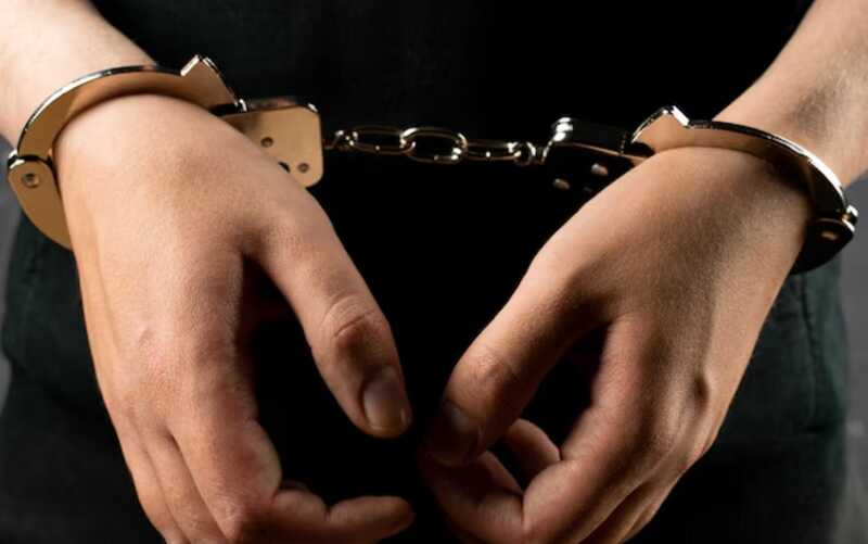 В Японии мужчину задержали за тысячи фальшивых вызовов в службу спасения